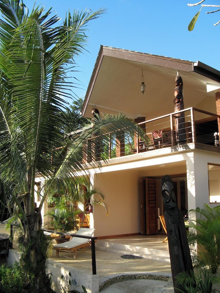 Fatumaru Lodge — 2