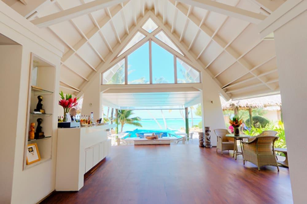 Little Polynesian Resort — 6