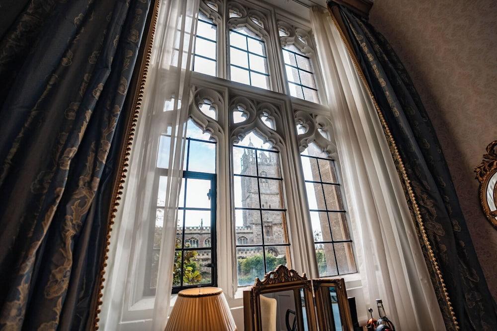 Thornbury Castle — 3