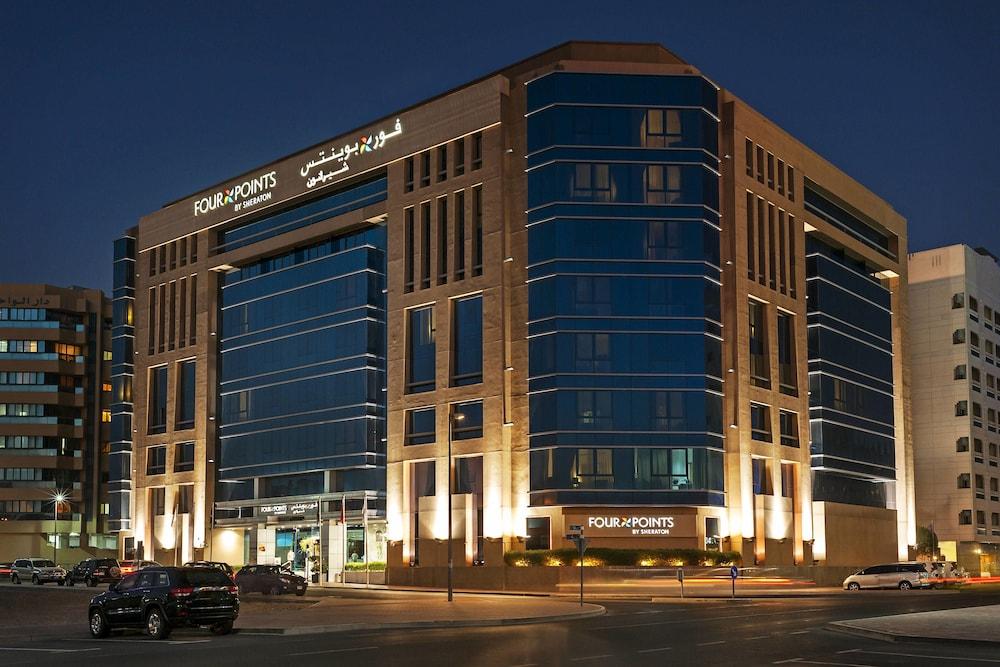 Four Points by Sheraton Bur Dubai — 4