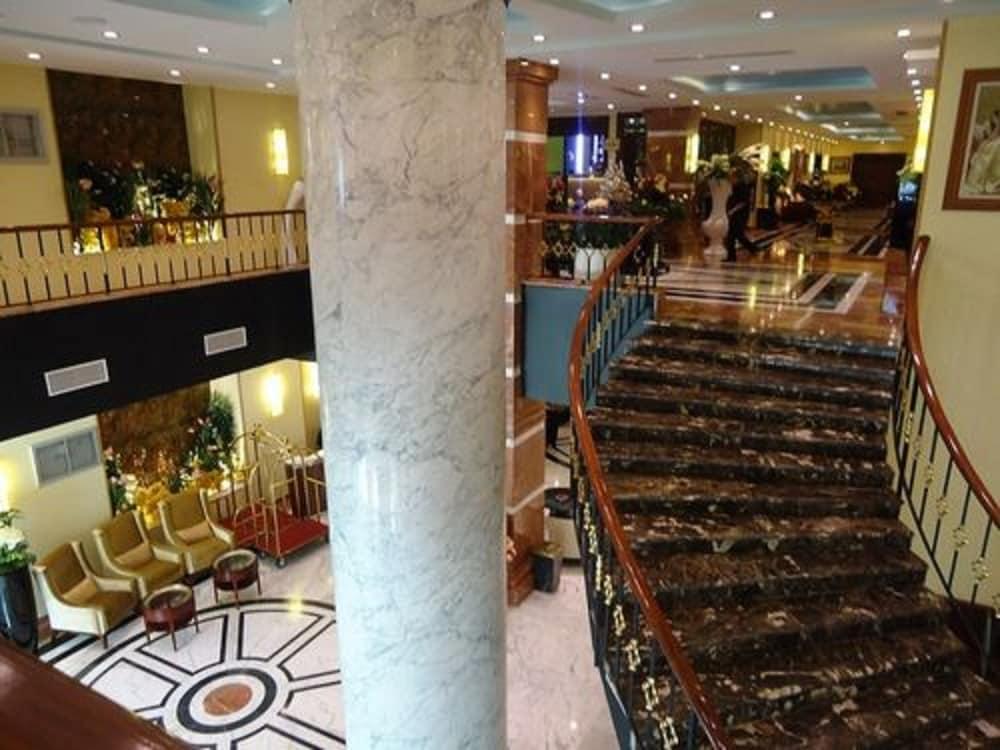 Oasis Hotel — 4