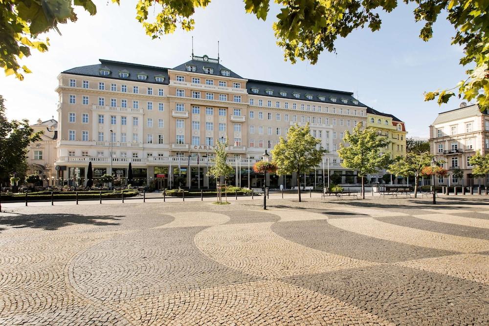 RADISSON BLU CARLTON — 3