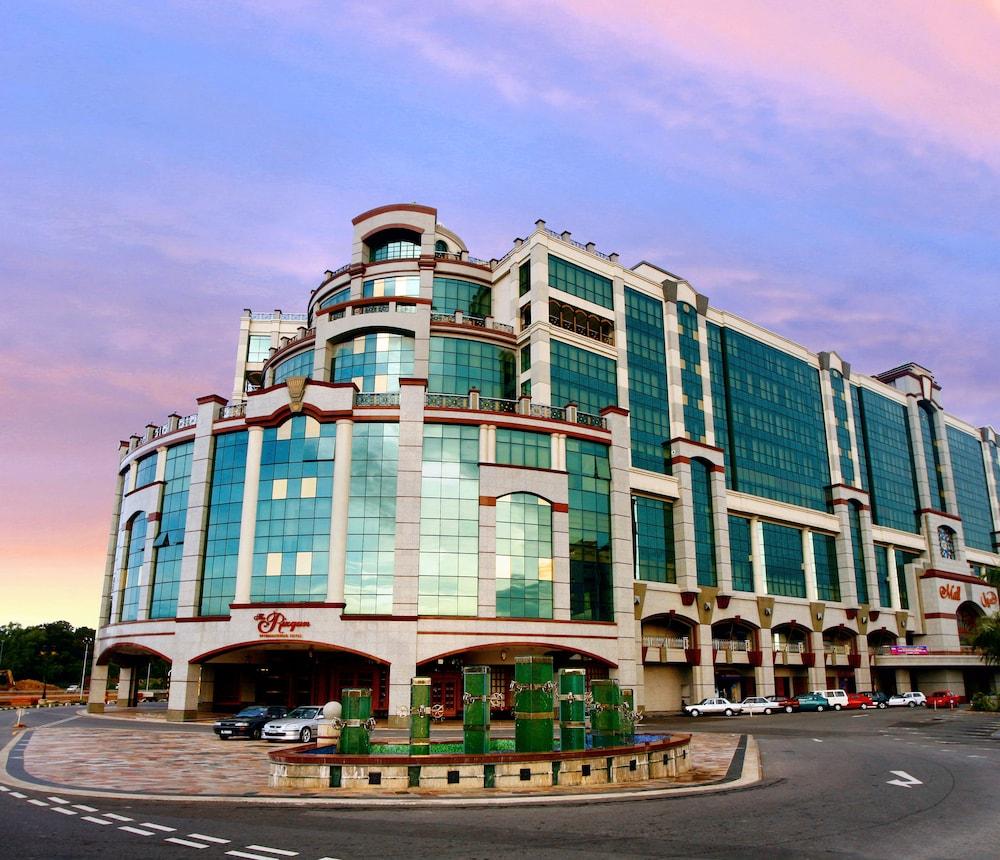 THE RIZQUN INTERNATIONAL HOTEL(MB) — 2