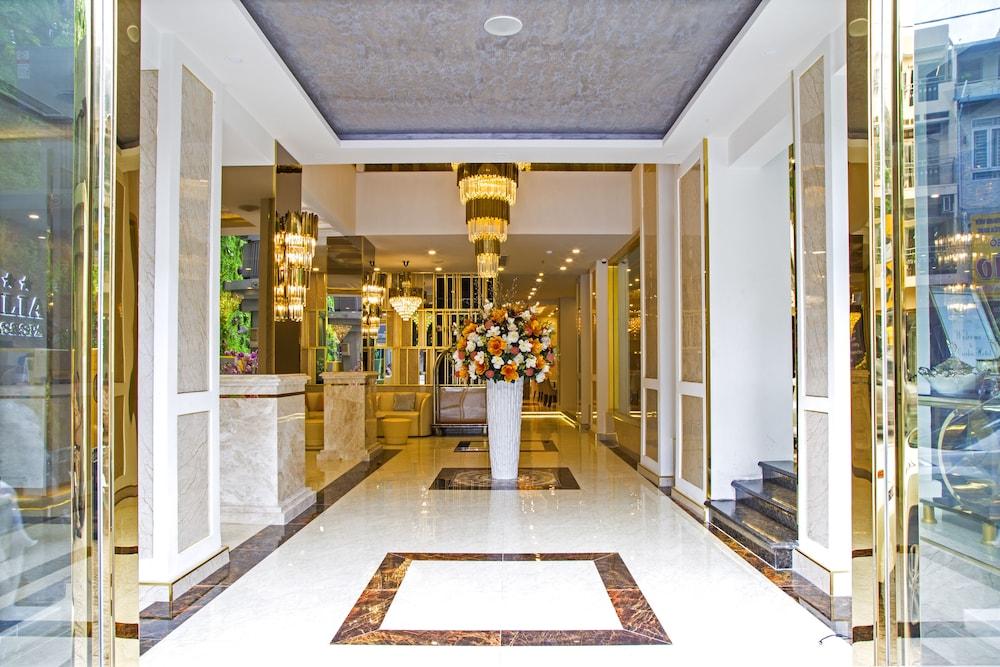 Cicilia Saigon Hotels and Spa — 8
