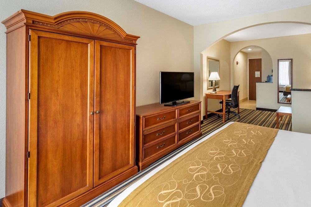 Comfort Suites Chesapeake - Norfolk — 6