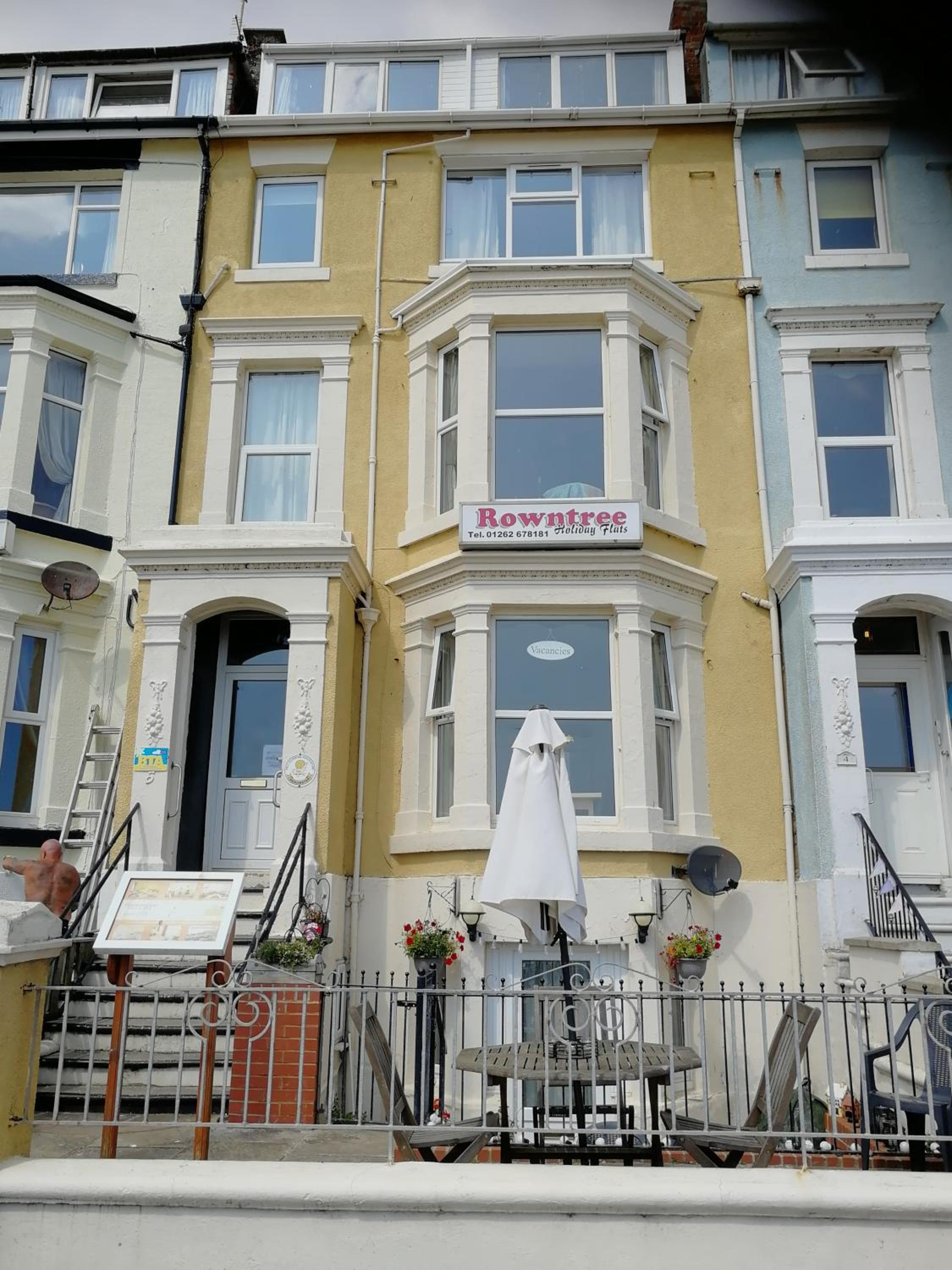 Rowntree Holiday Flats — 1
