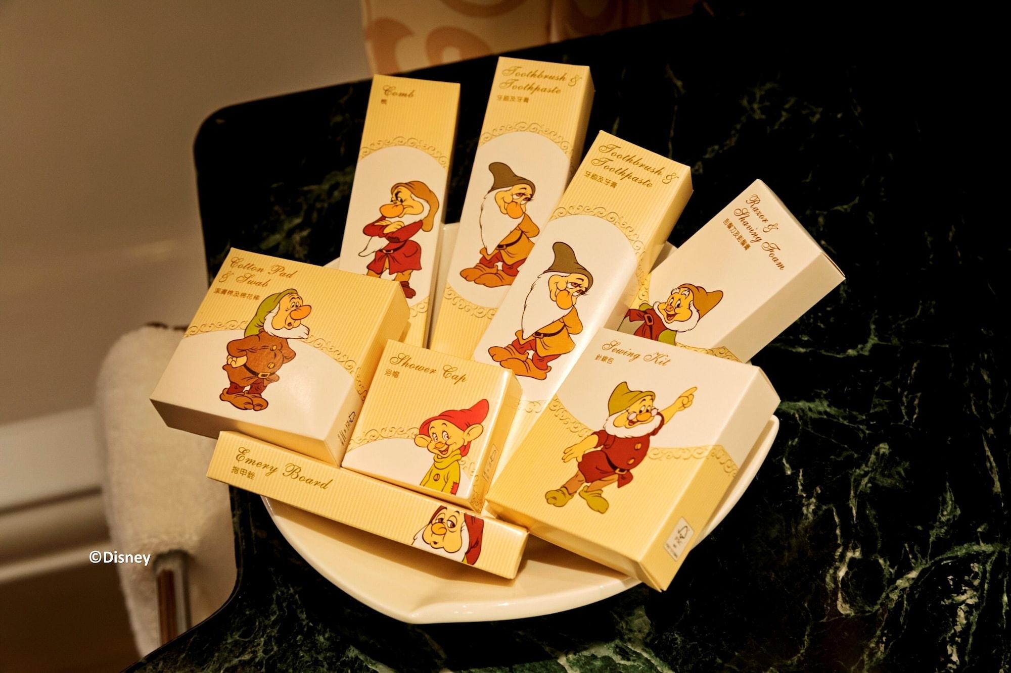 Hong Kong Disneyland Hotel 62794