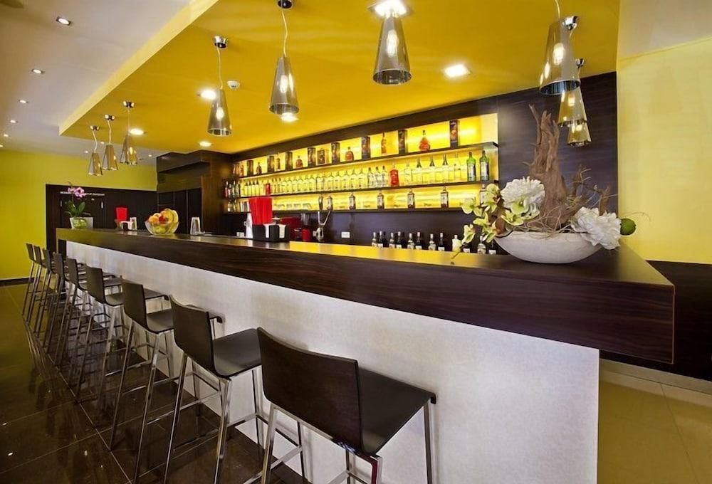 Hotel Viktor 1083828 — 6