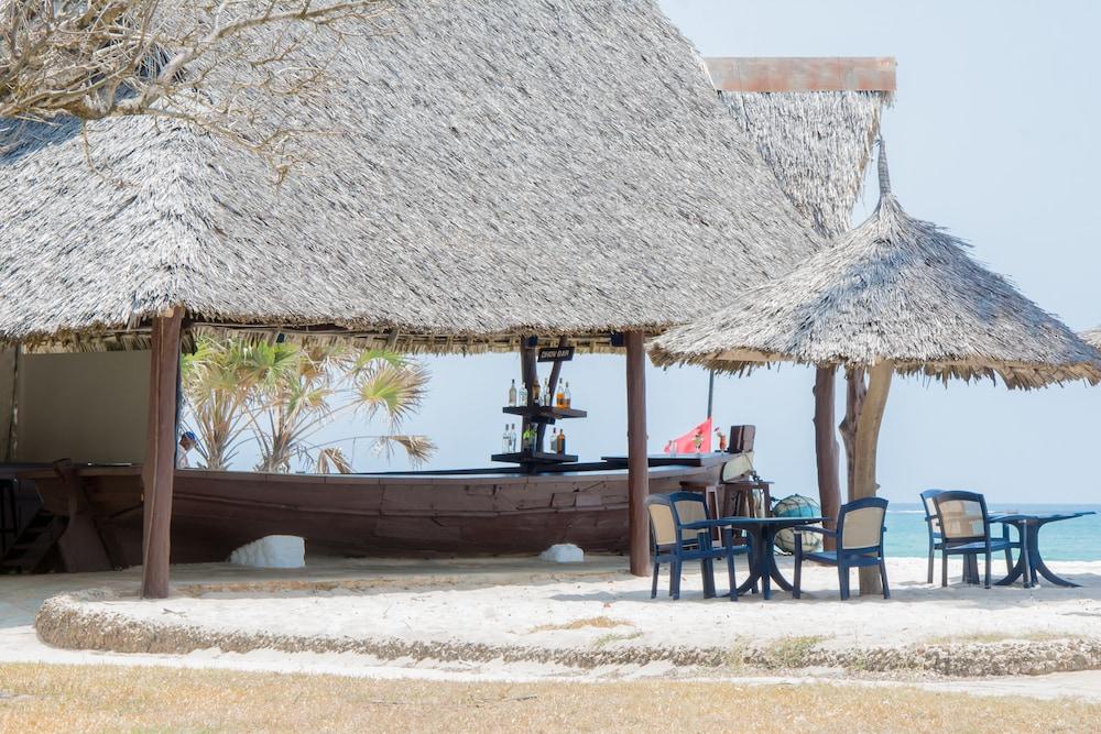 JACARANDA INDIAN OCEAN BEACH RESORT SOUTH COAST 995295 — 10