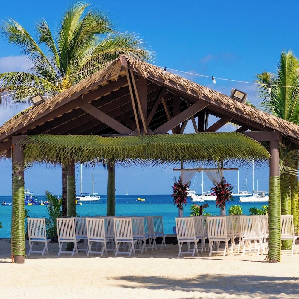 Plantation Island Resort — 3