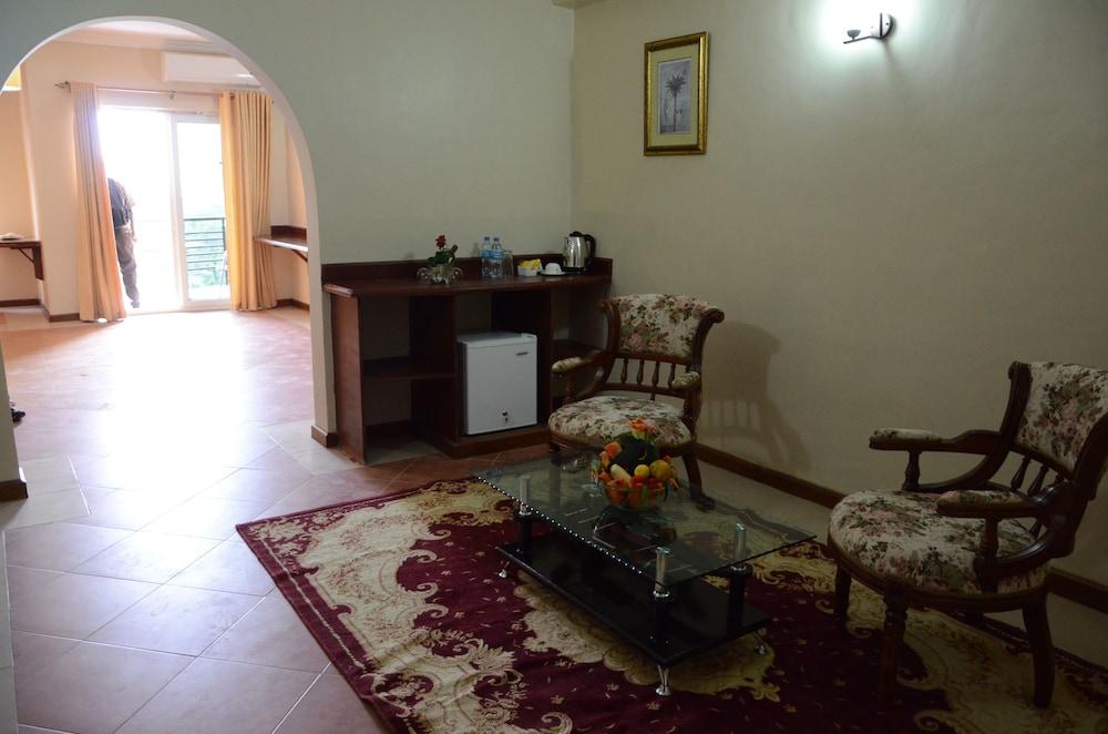 Isamilo Lodge — 10