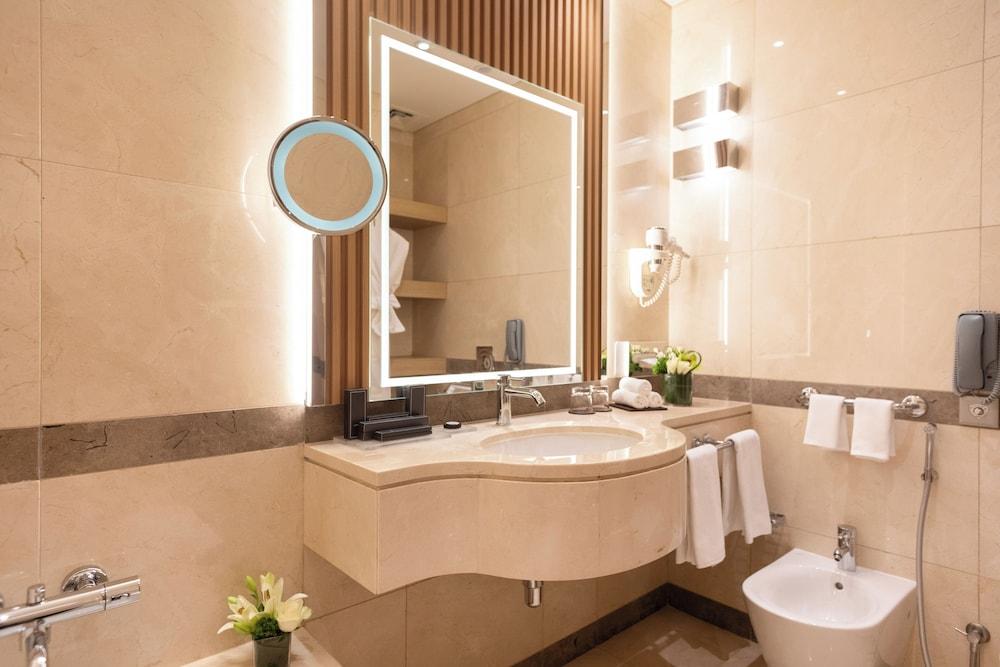 La Cigale Hotel 82174 — 8