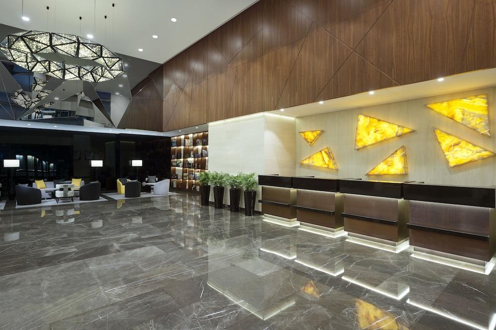 Tryp By Wyndham Dubai — 8