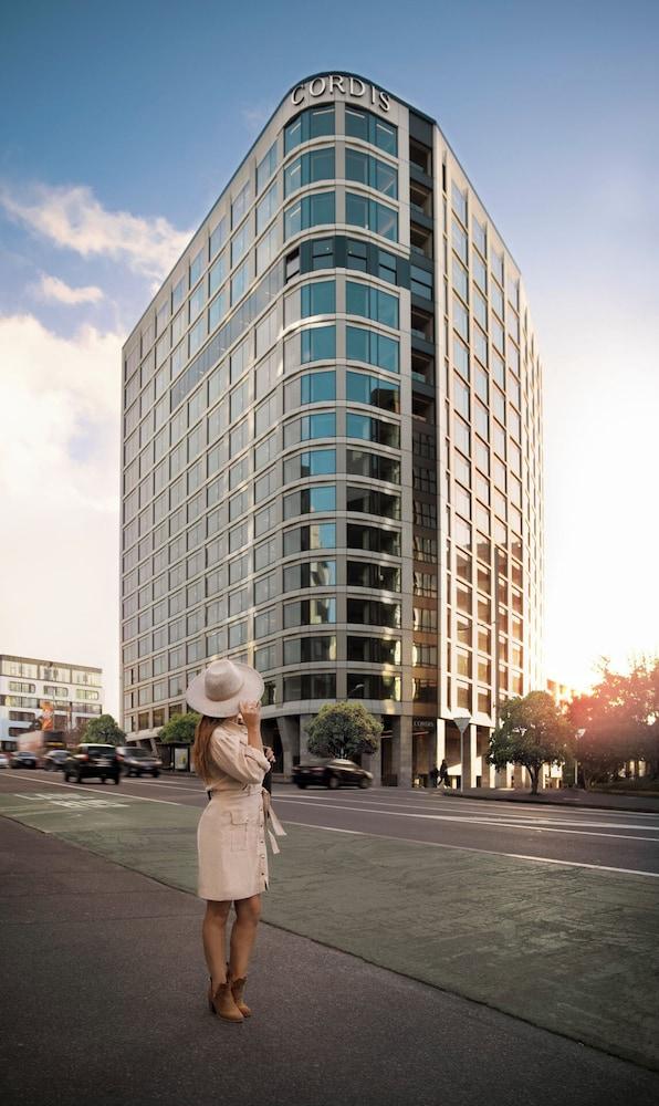 Cordis Auckland 87016 — 6