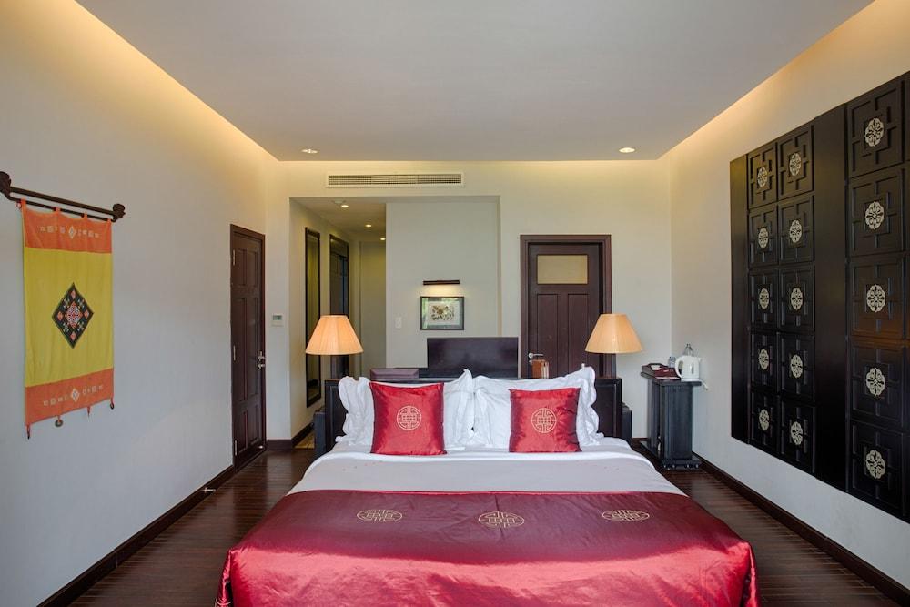 Lapochine Beach Resort 1076208 — 8
