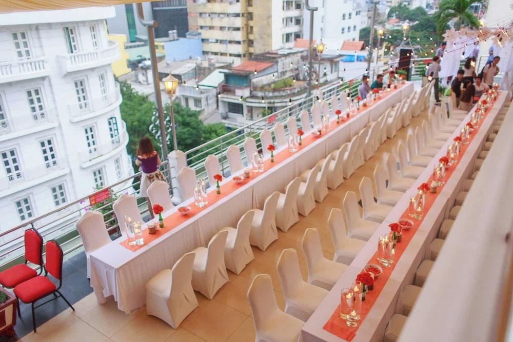 Huong Sen Hotel — 4