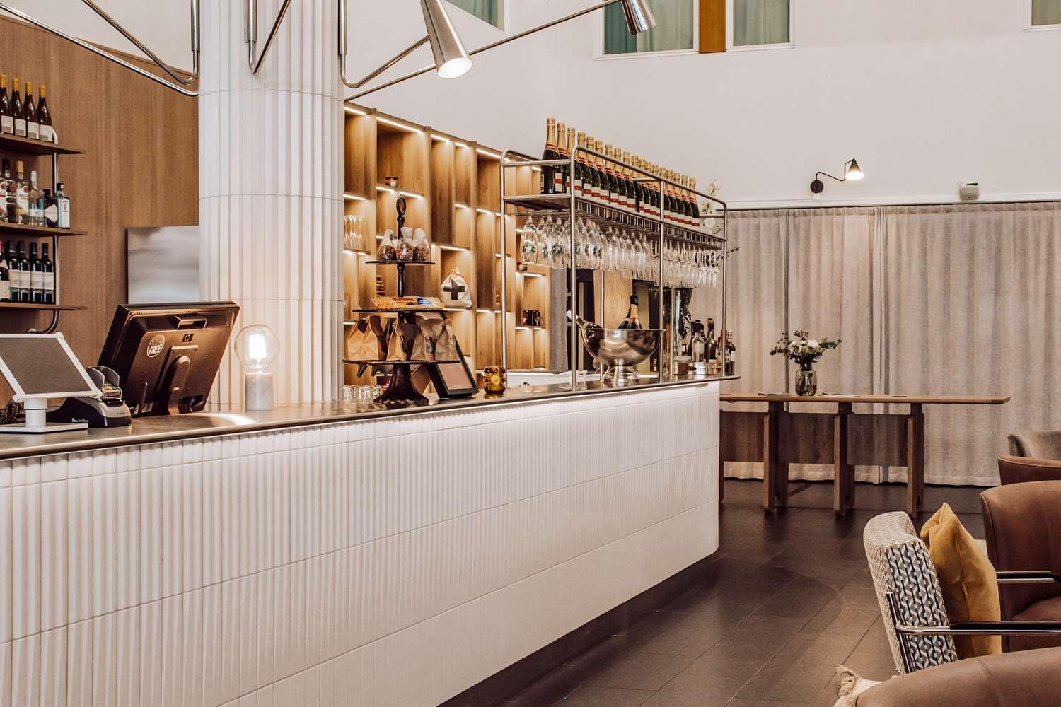 Home Hotel Odin — 7