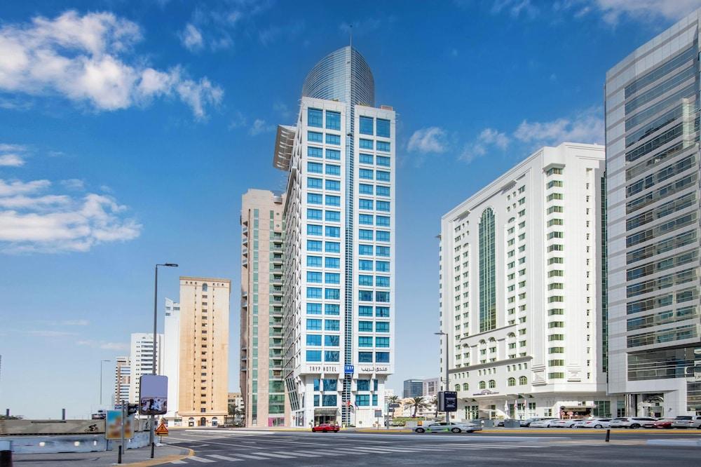 TRYP Hotel by Wyndham Abu Dhabi — 4