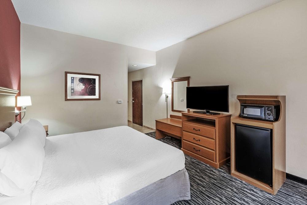 Hampton Inn Aiken — 10