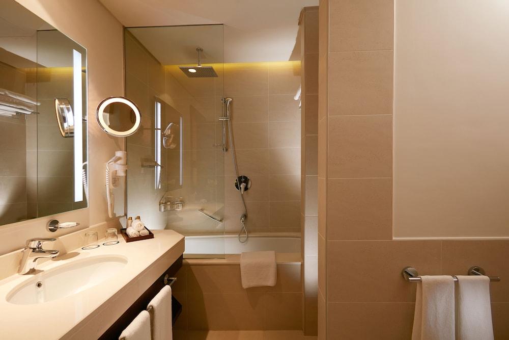 Royal M Hotel By Gewan Fujairah — 9