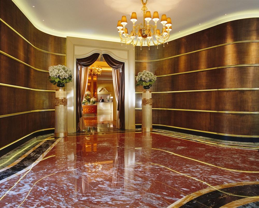 HOTEL PRINCIPE DI SAVOIA - DORCHESTER COLLECTION 15134 — 10