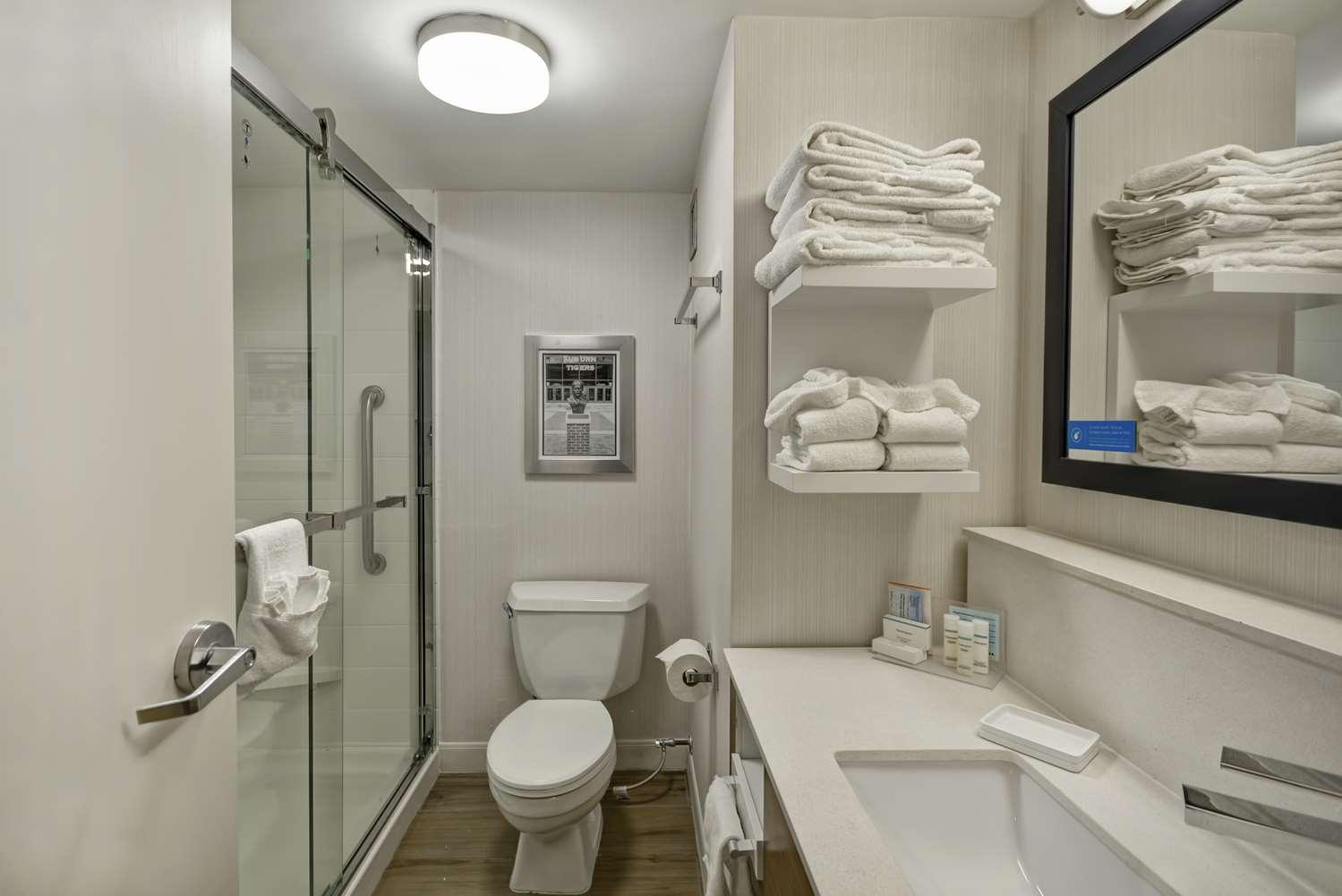 Hampton Inn Auburn