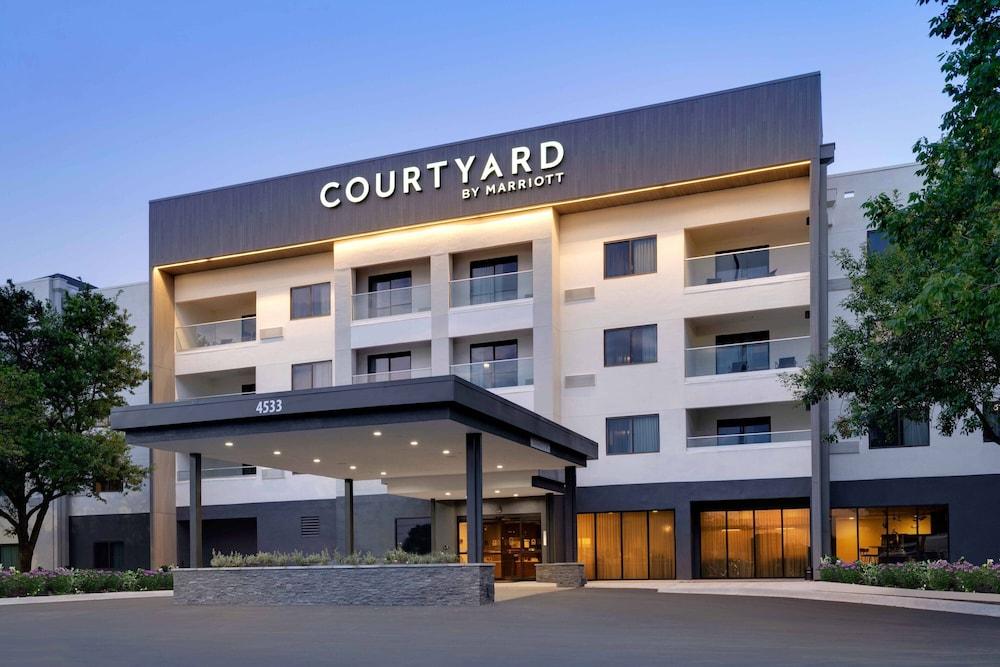 Courtyard Austin South — 3