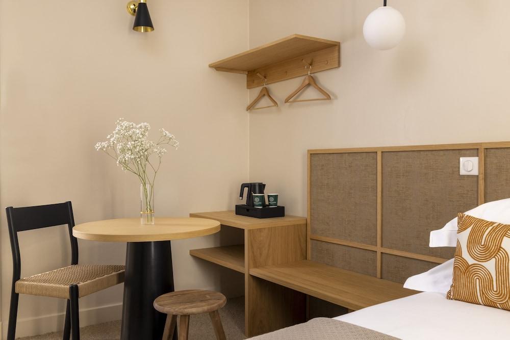 Hotel Joe M 7154 — 8