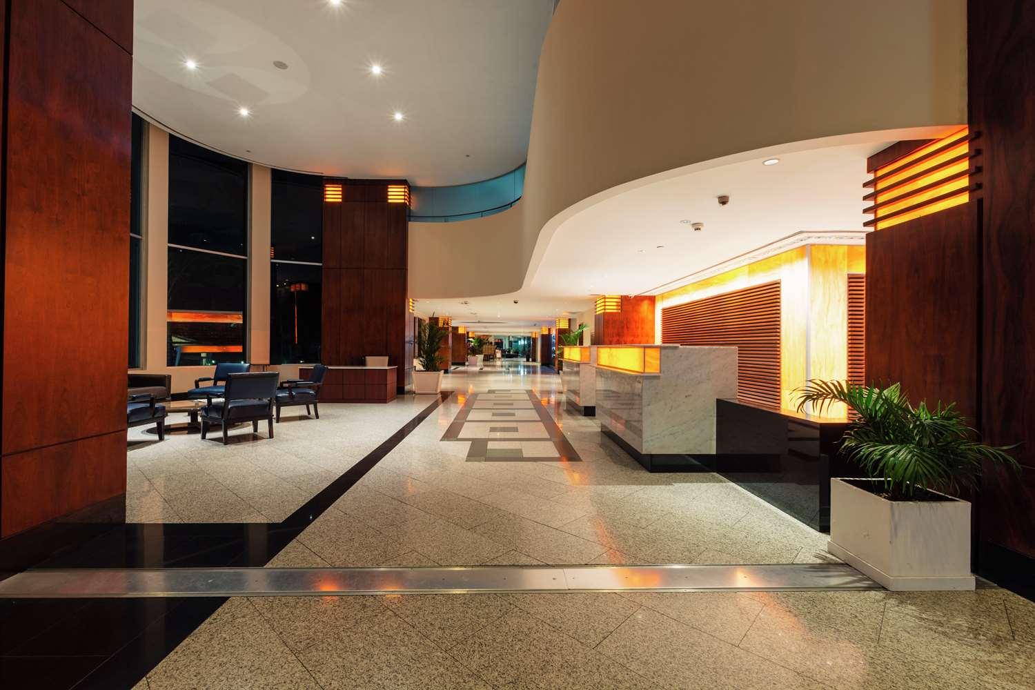 Hilton Colon Guayaquil — 10