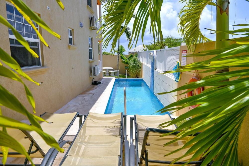 Best E Villas Providence 1209508 — 7