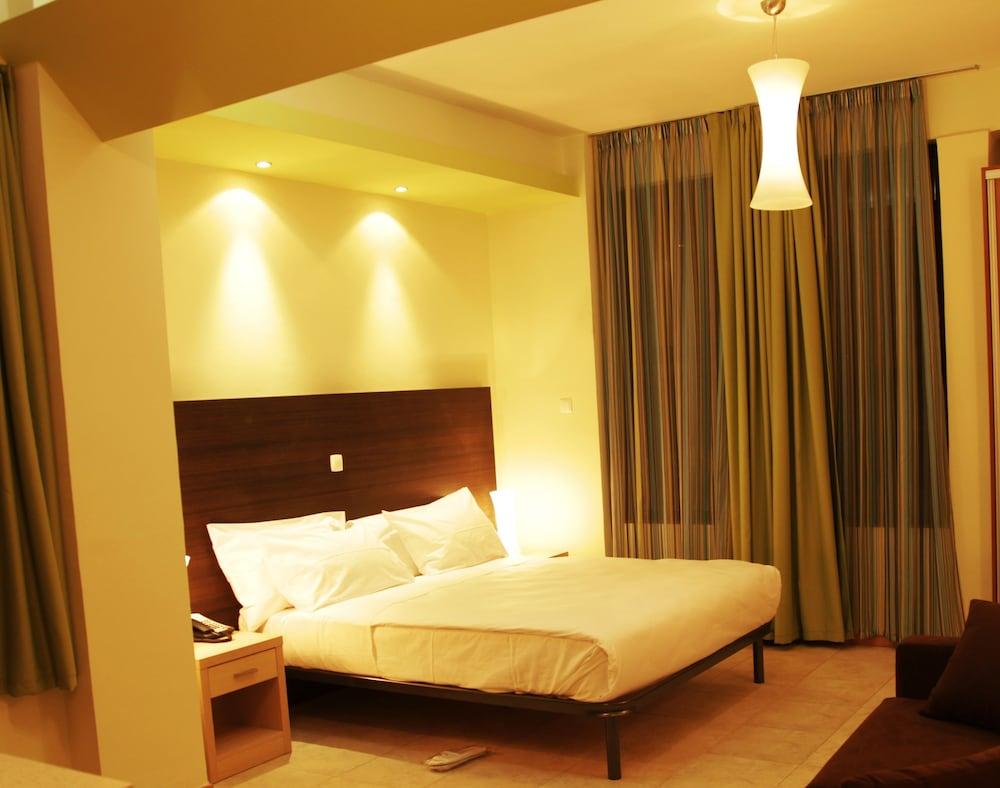 Reliance Hotel Apartment — 3