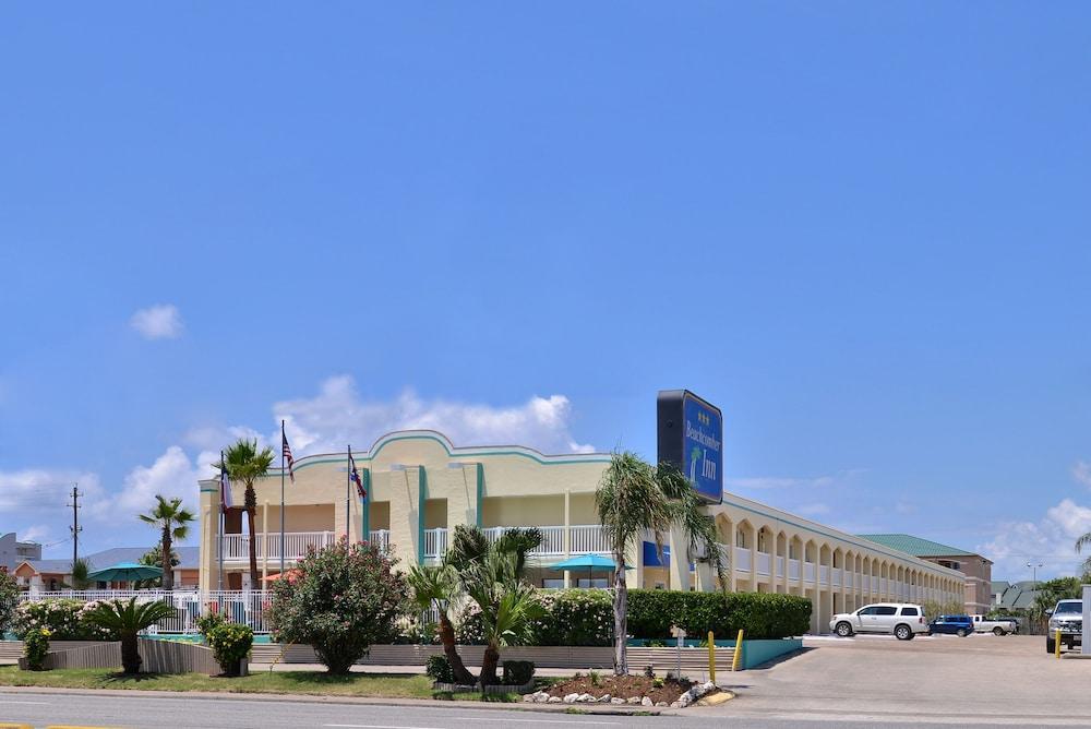 Motel6 Galveston, TX - Beach/Seawall — 8