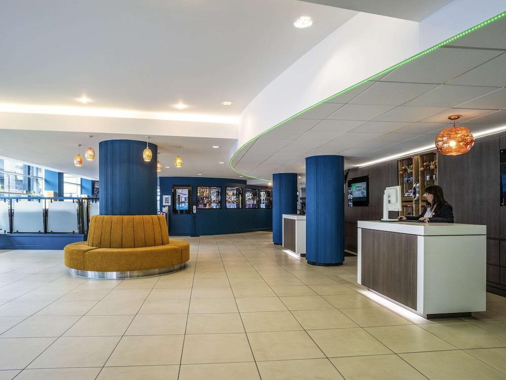 Novotel Glasgow Centre — 10