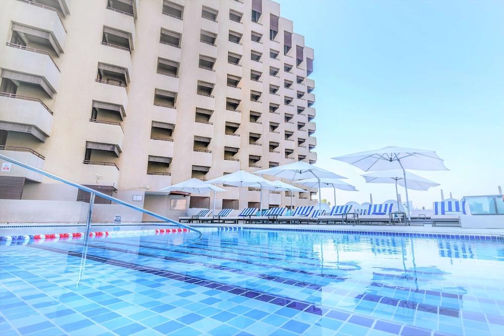Radisson Blu Deira Creek — 7