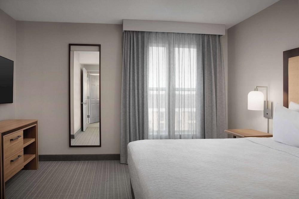 Homewood Suites by Hilton Alexandria / Pentagon South — 9
