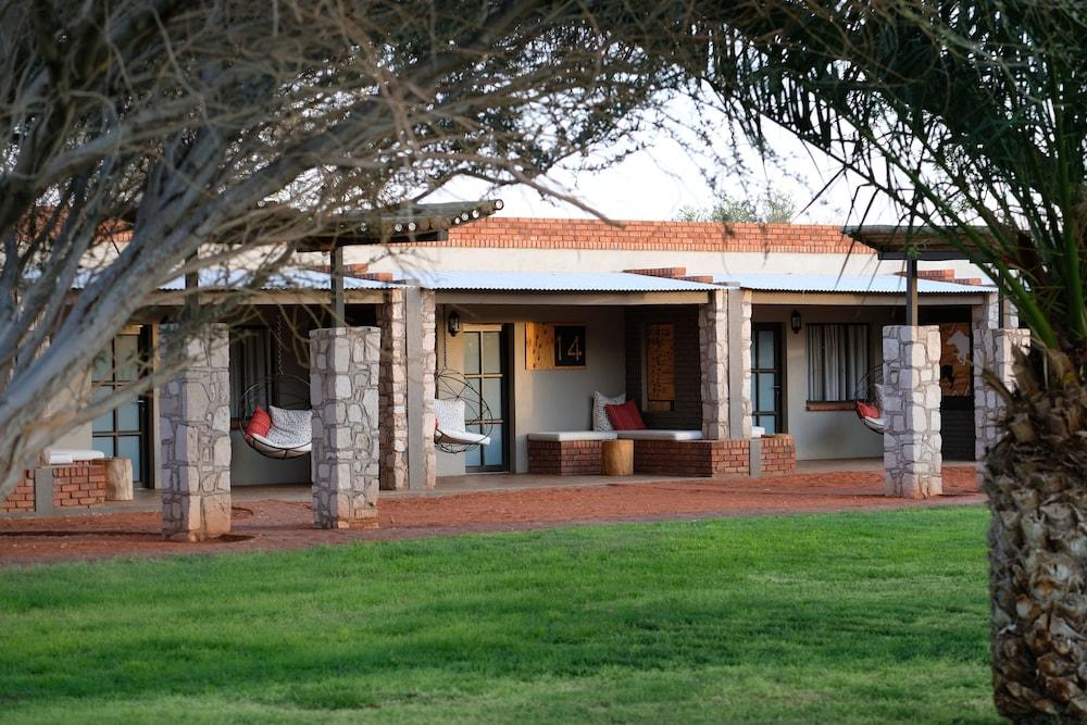 Kalahari Anib Lodge — 2