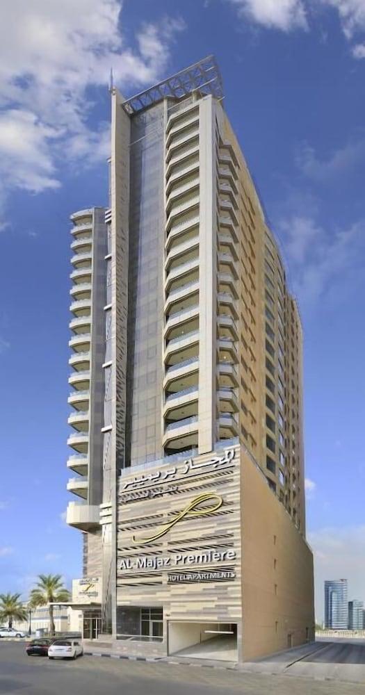 Al Majaz Premiere Hotel Apartments — 2