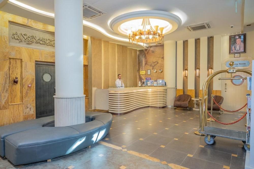 CAPTAIN HOTEL 64964 — 5