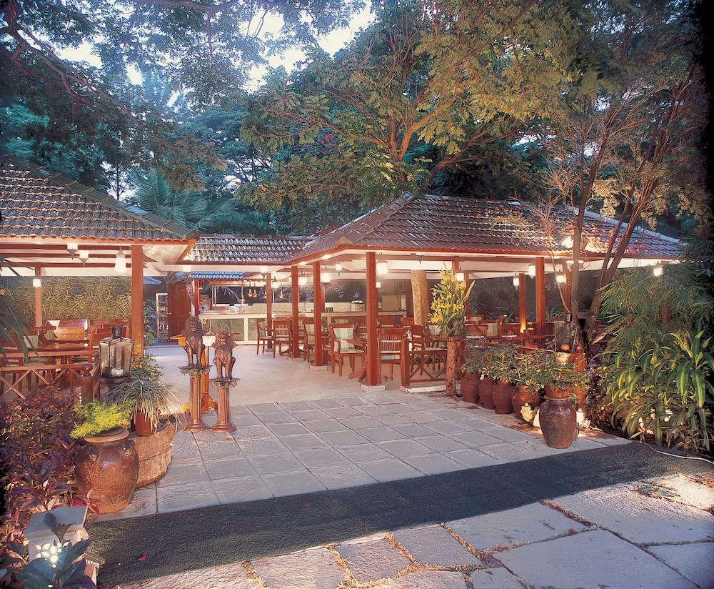 The Oberoi Bengaluru — 7