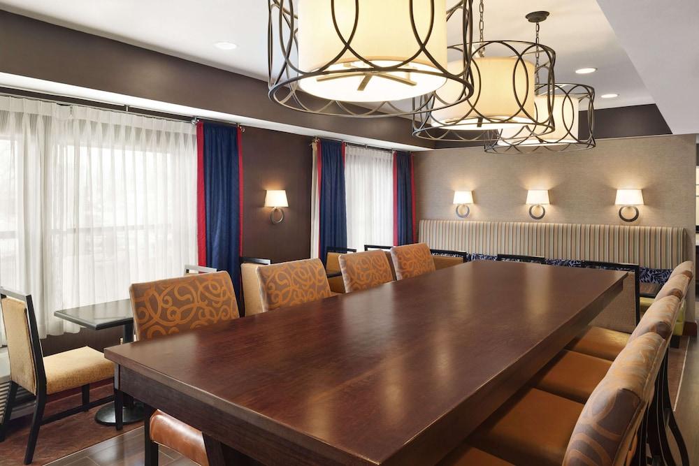 HAMPTON INN FINDLAY — 5