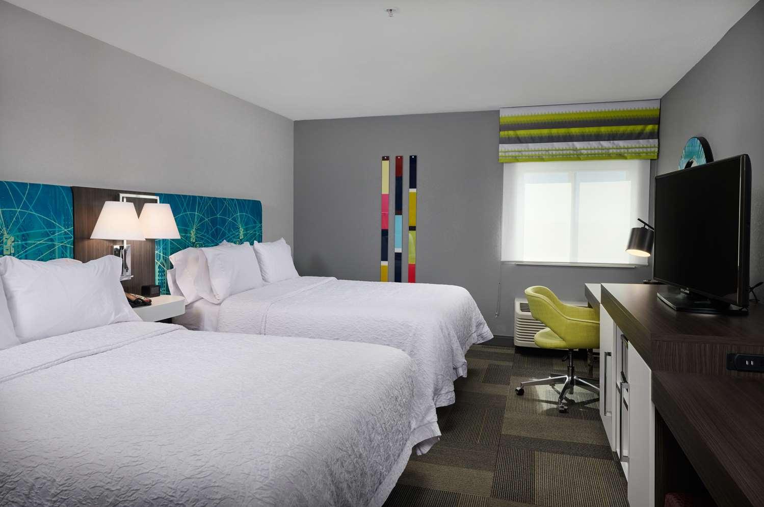 Hampton Inn Alamogordo — 8