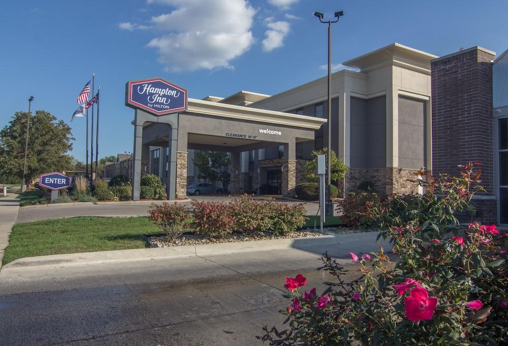 Hampton Inn Dayton/Huber Heights — 7