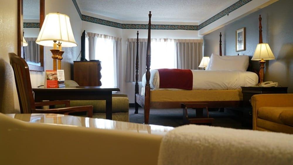 Hotel Grand Victorian — 9