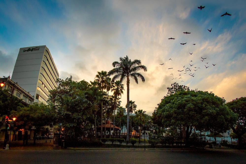 UNIPARK HOTEL — 3