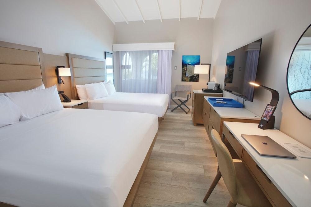 Divi Flamingo Beach Resort — 5