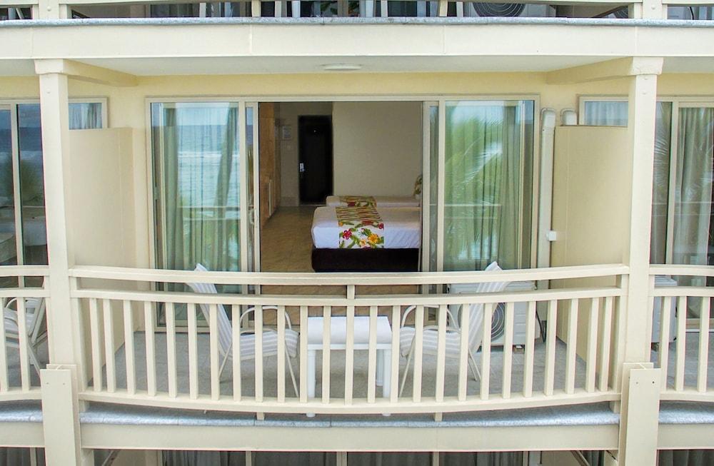 Edgewater Resort — 1