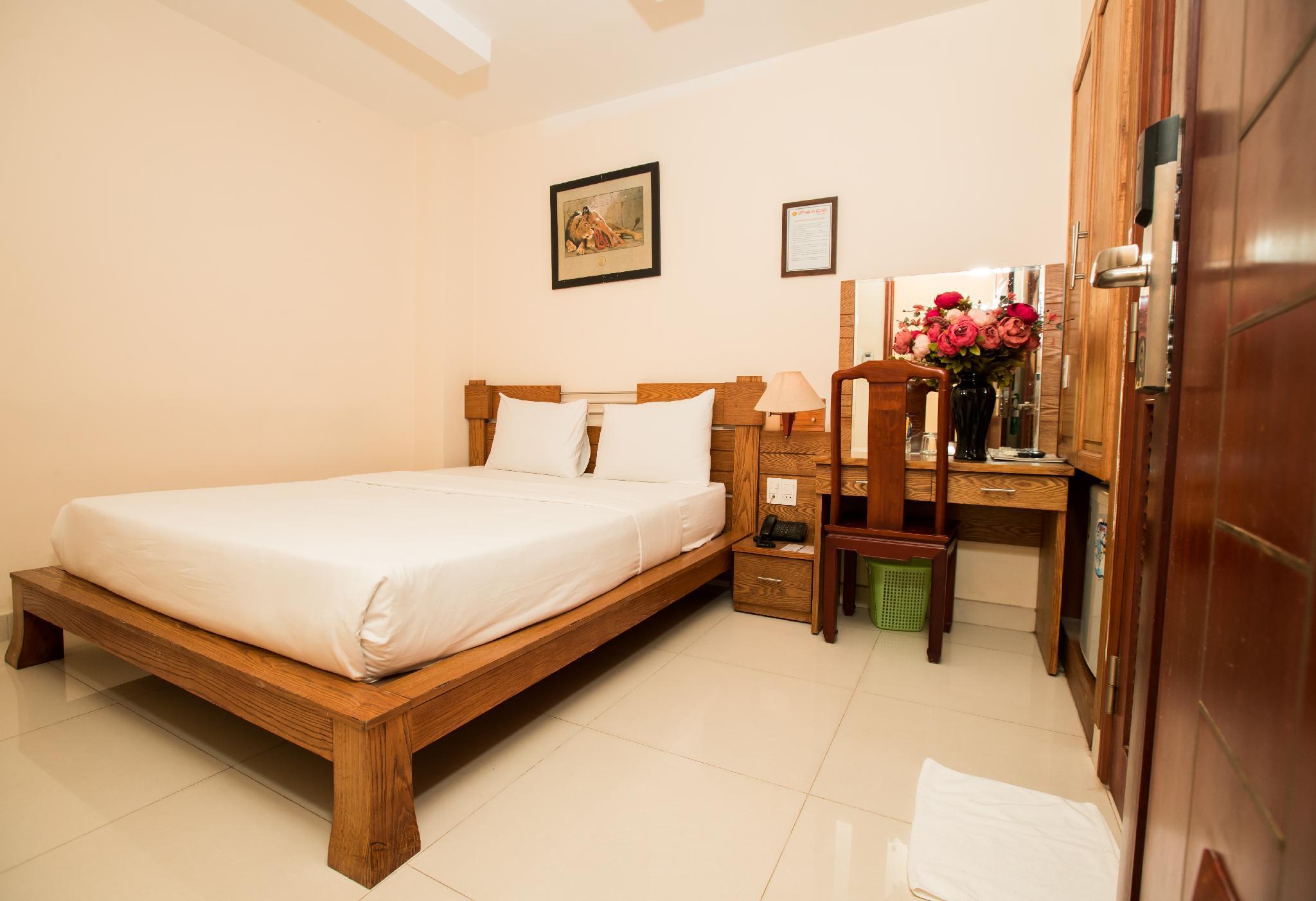 IPeace Hotel — 4