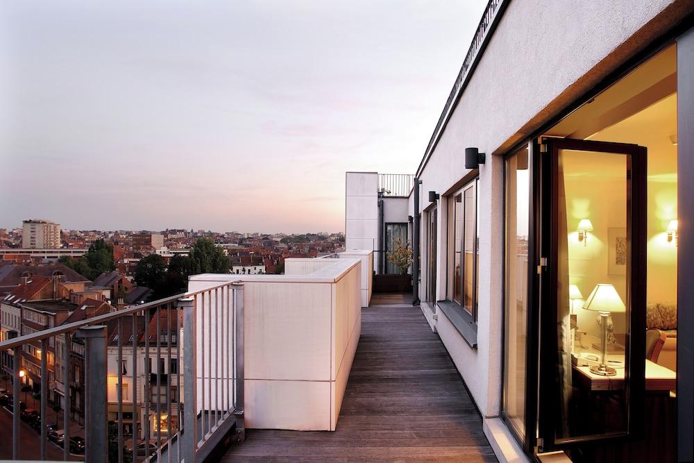 Le Chatelain Brussels Hotel — 7