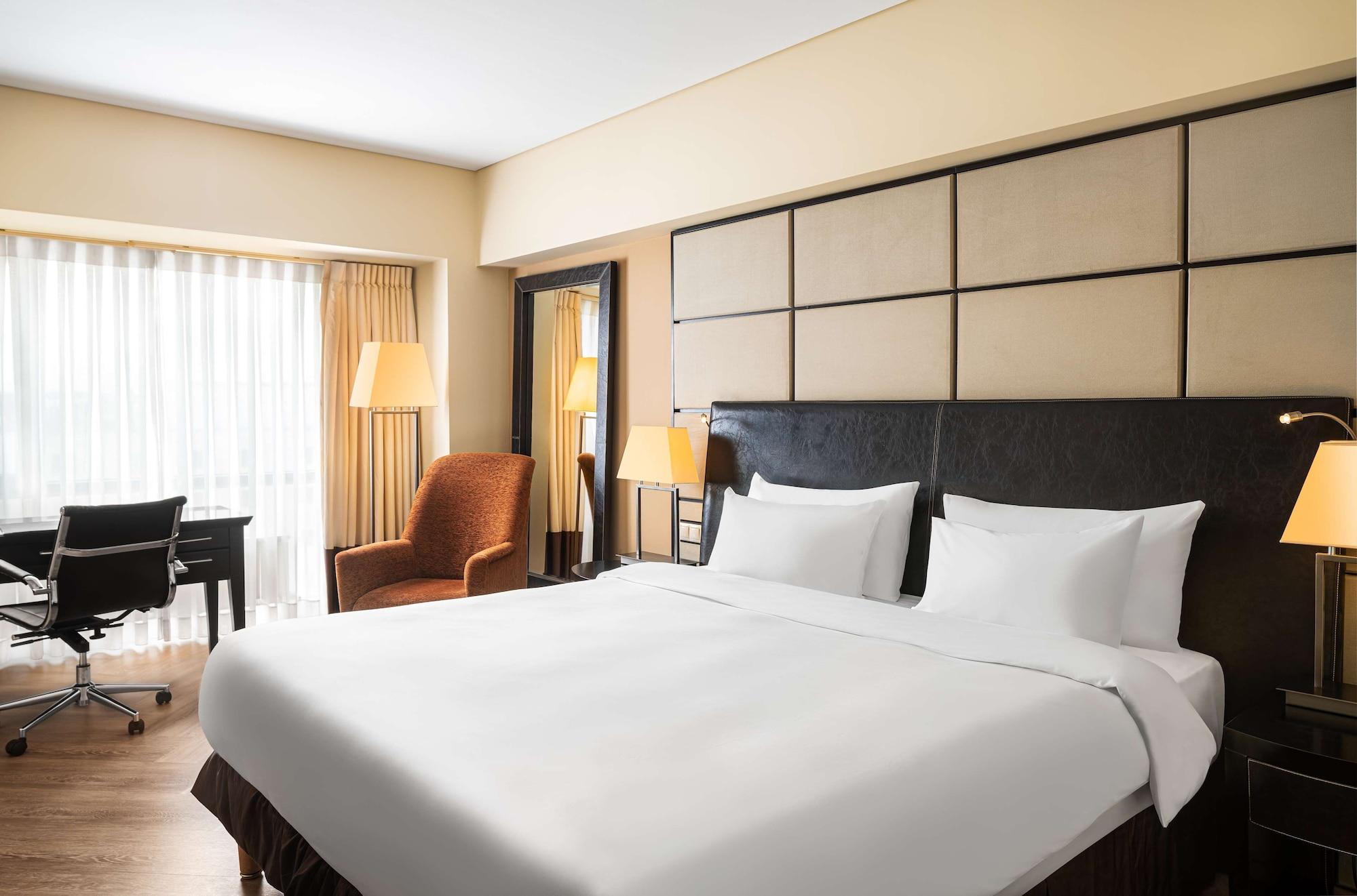 Radisson Blu Hotel Bucharest — 10