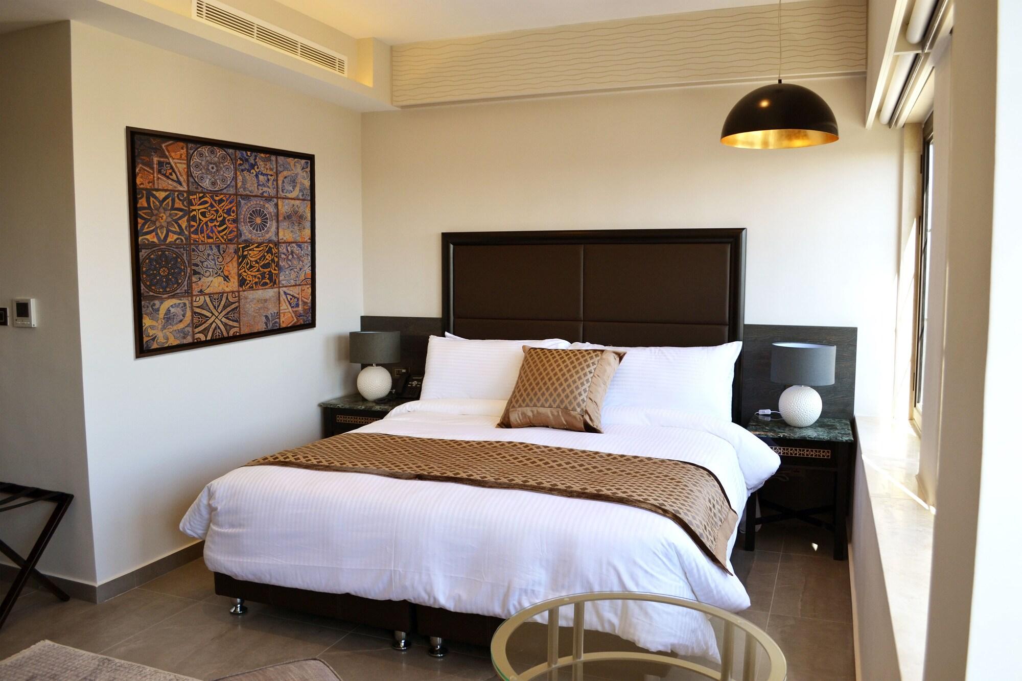 Ambassador Hotel 76794 — 8